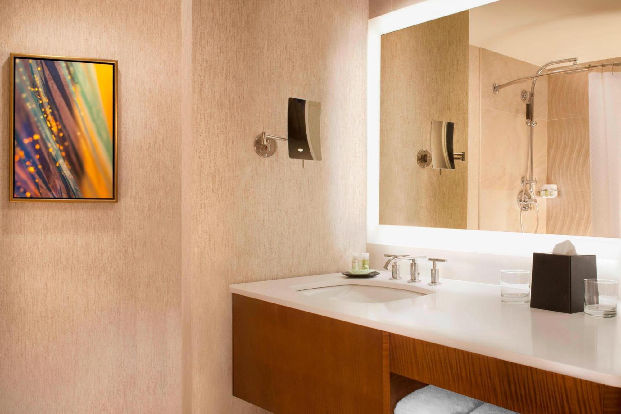 เดอะ เวสติน ดัลลาส พาร์ค เซ็นทรัล Hotel ดัลลัส ภายนอก รูปภาพ